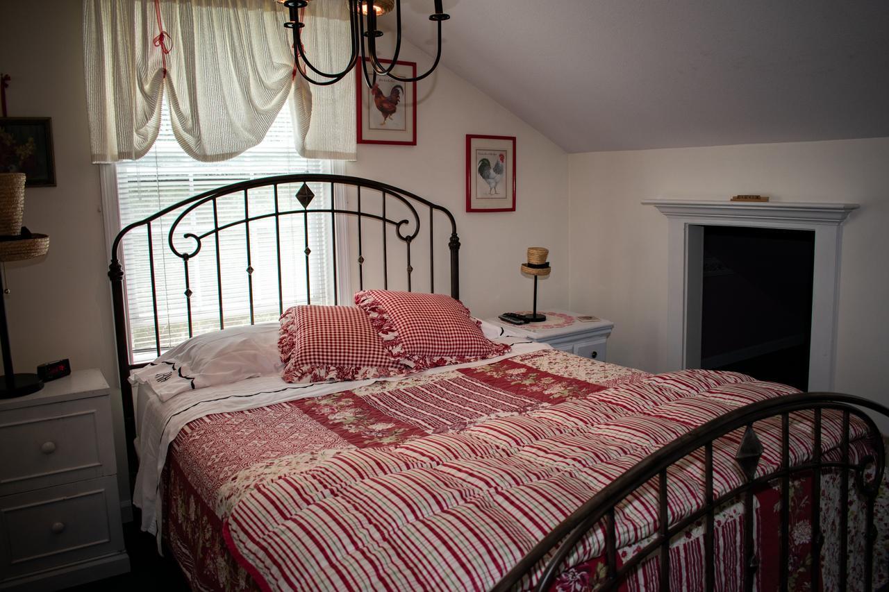 Rooster Hill Guest House ポート・エンジェルス エクステリア 写真