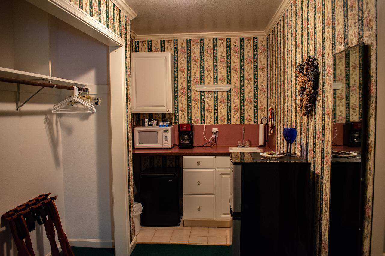 Rooster Hill Guest House ポート・エンジェルス エクステリア 写真