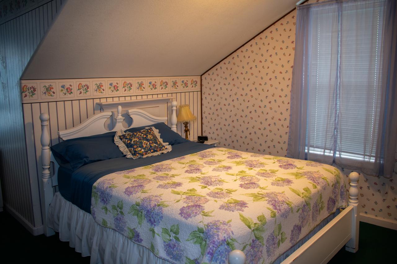 Rooster Hill Guest House ポート・エンジェルス エクステリア 写真
